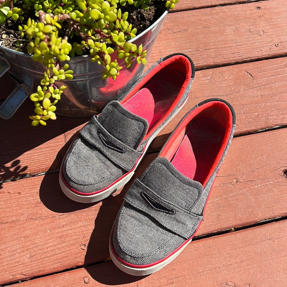 Nike 6.0 balsa laceless loafers